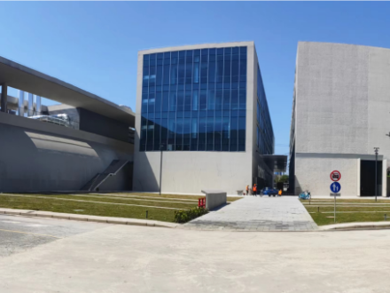 上海同济大学（嘉定校区土木工程抗火科研综合楼）项目